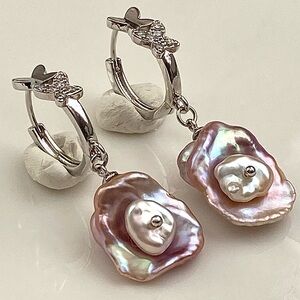 E131-Handmade High Quality Metallic Keshi Pearl Earring